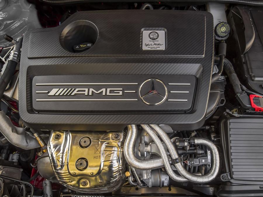 Mercedes-Benz CLA45 AMG 2013 года  (US) (фото 31 из 32)